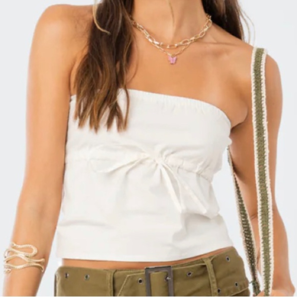 EDIKTED REVA STRAPLESS TOP